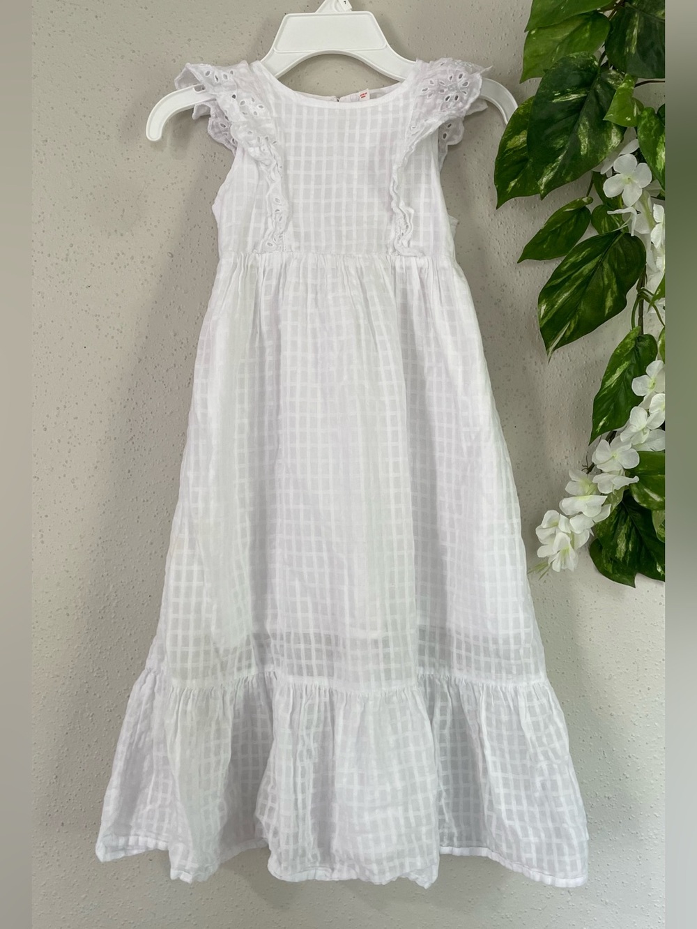 Cat & Jack Girls White Gingham Eyelet Ruffle Maxi Dress Size XS 4/5 Cotton